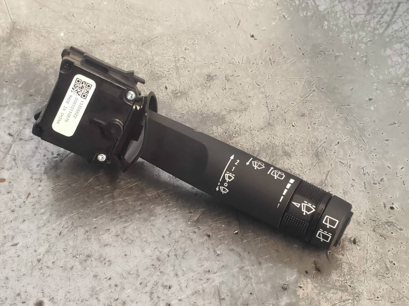 Recambio de mando limpia para opel astra j lim. cosmo referencia OEM IAM 13305522 95433818 