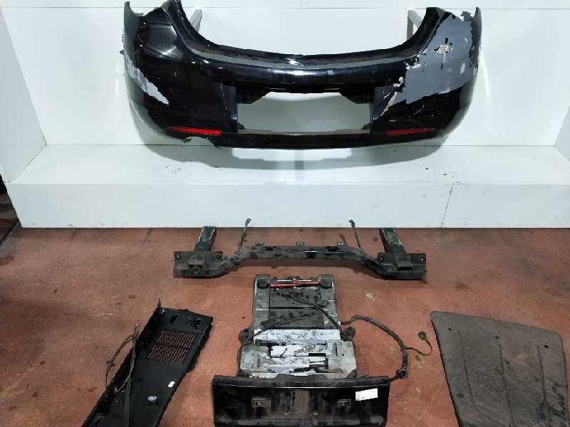Recambio de paragolpes trasero para opel astra j lim. cosmo referencia OEM IAM 13239596  