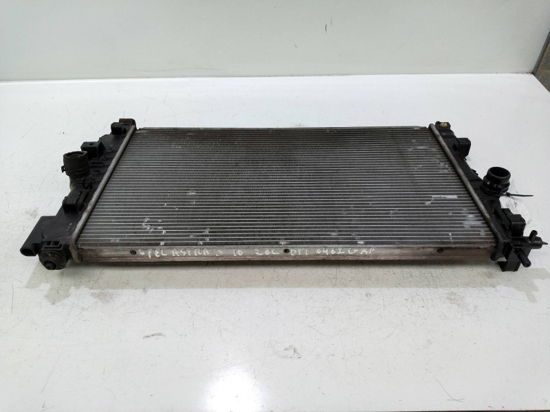 Recambio de radiador agua para opel astra j lim. cosmo referencia OEM IAM 39074662 13267662 