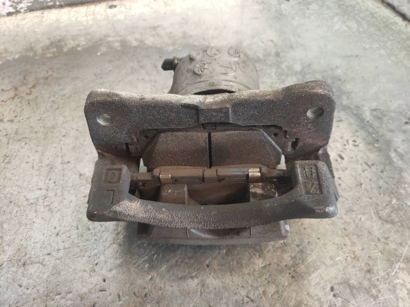Recambio de pinza freno delantera izquierda para lexus ct 200h referencia OEM IAM   