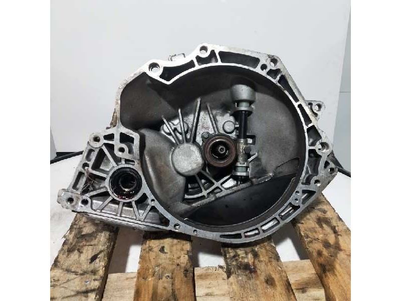 Recambio de caja cambios para opel tigra 1.4 16v referencia OEM IAM F13C374 12551 