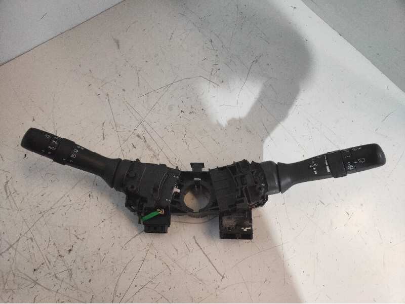 Recambio de mando luces para subaru xv executive referencia OEM IAM 173832  