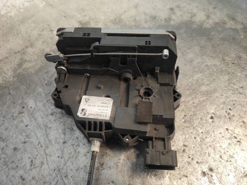 Recambio de motor cierre centralizado trasero derecho para fiat punto (evo) (199) dynamic referencia OEM IAM 51892946  