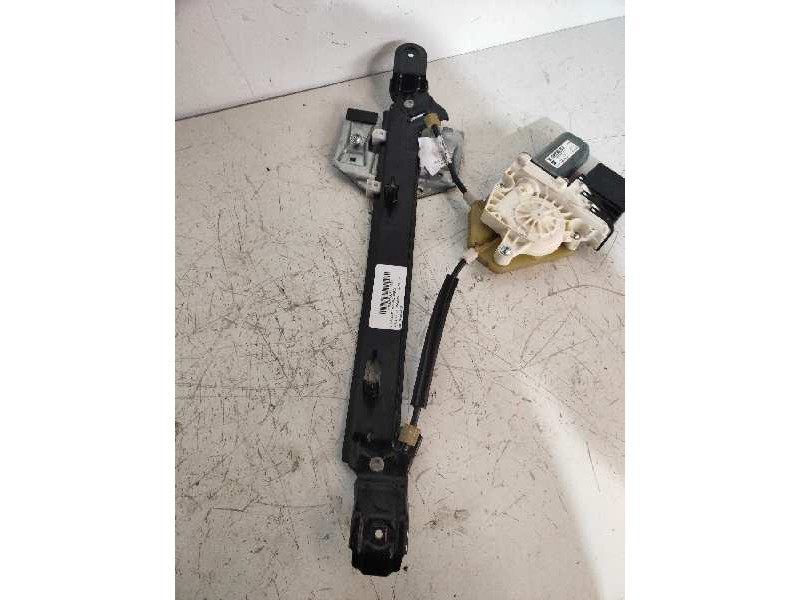 Recambio de elevalunas trasero izquierdo para seat leon (1p1) reference referencia OEM IAM 1K0959703AF  