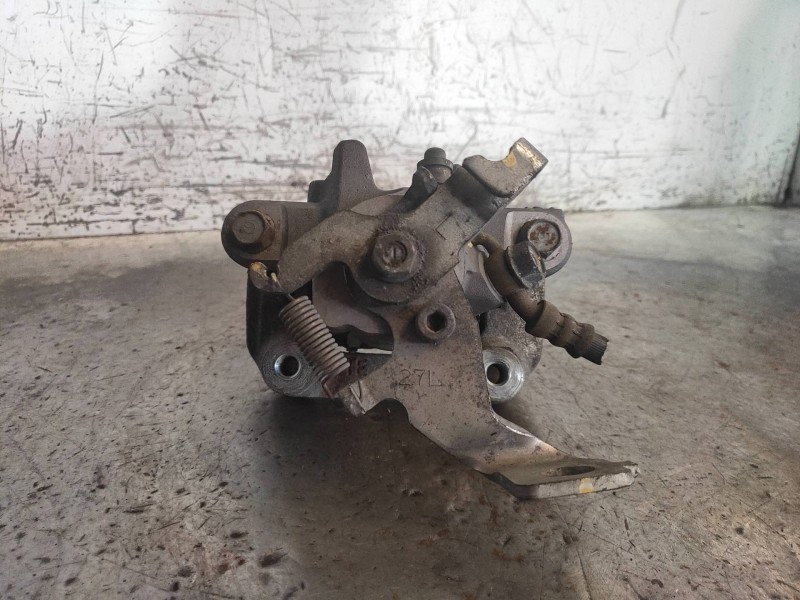 Recambio de pinza freno trasera izquierda para lexus ct 200h referencia OEM IAM   