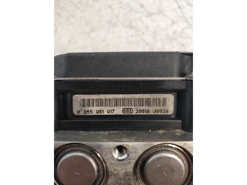 Recambio de abs para mercedes vito kasten (639) 113 cdi extralang (639.605) referencia OEM IAM 0265252156 0265951917 20618 A0084