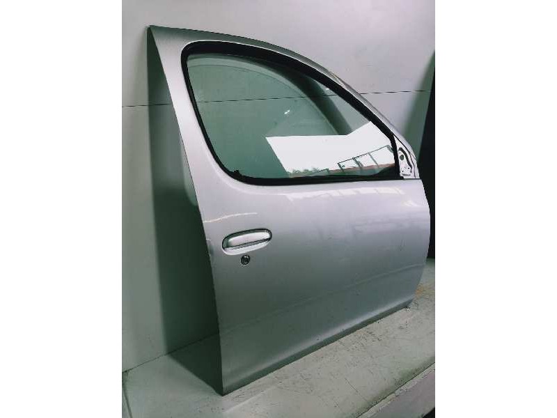 Recambio de puerta delantera derecha para toyota yaris verso (ncp2/nlp2) 1.3 linea sol referencia OEM IAM   5P