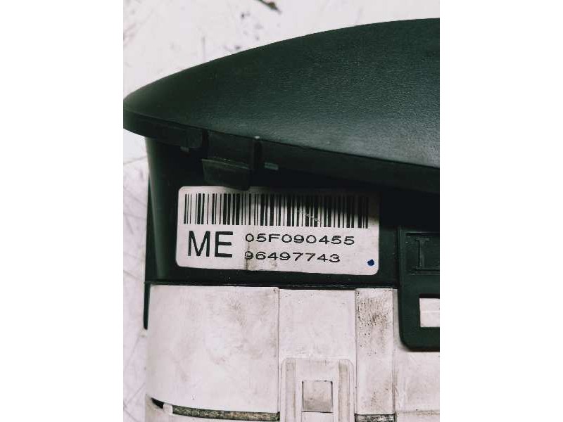 Recambio de cuadro instrumentos para chevrolet matiz s referencia OEM IAM 96497743 05F090455 ME