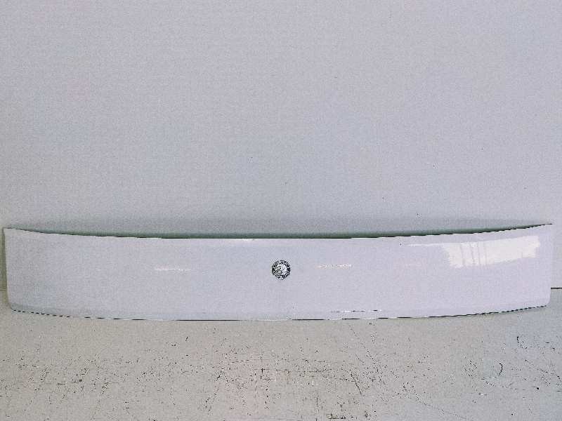 Recambio de capot para mercedes mb serie:100 d caja abierta (w631) 2.4 diesel referencia OEM IAM   