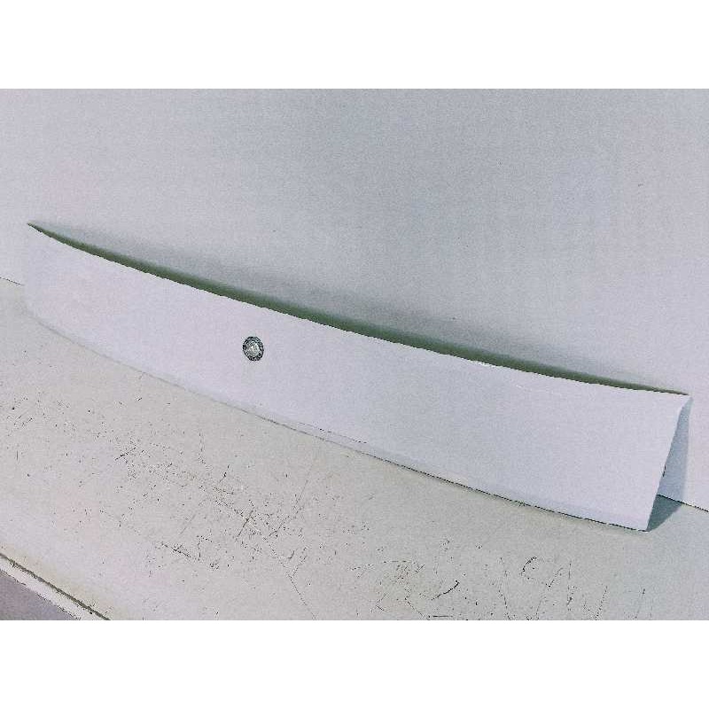 Recambio de capot para mercedes mb serie:100 d caja abierta (w631) 2.4 diesel referencia OEM IAM   