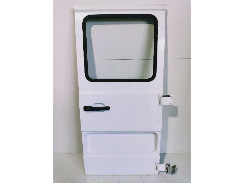 Recambio de puerta trasera derecha para mercedes mb serie:100 d caja abierta (w631) 2.4 diesel referencia OEM IAM   