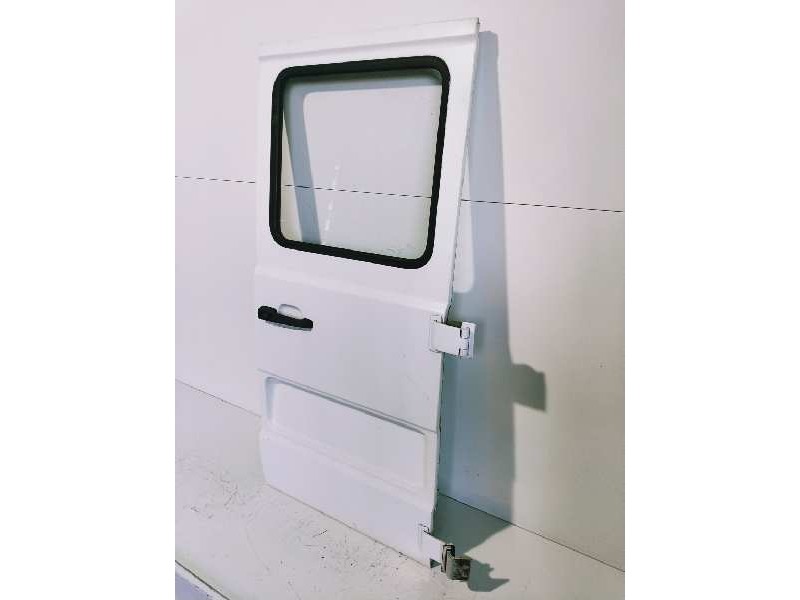 Recambio de puerta trasera derecha para mercedes mb serie:100 d caja abierta (w631) 2.4 diesel referencia OEM IAM   