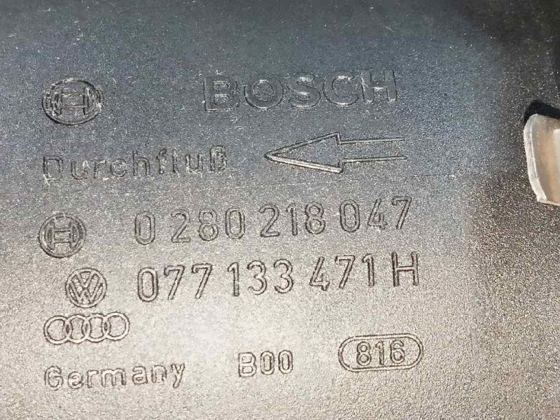Recambio de caudalimetro para audi s8 (d2) 4.2 v8 32v referencia OEM IAM 0280218047 077133471H BOSCH