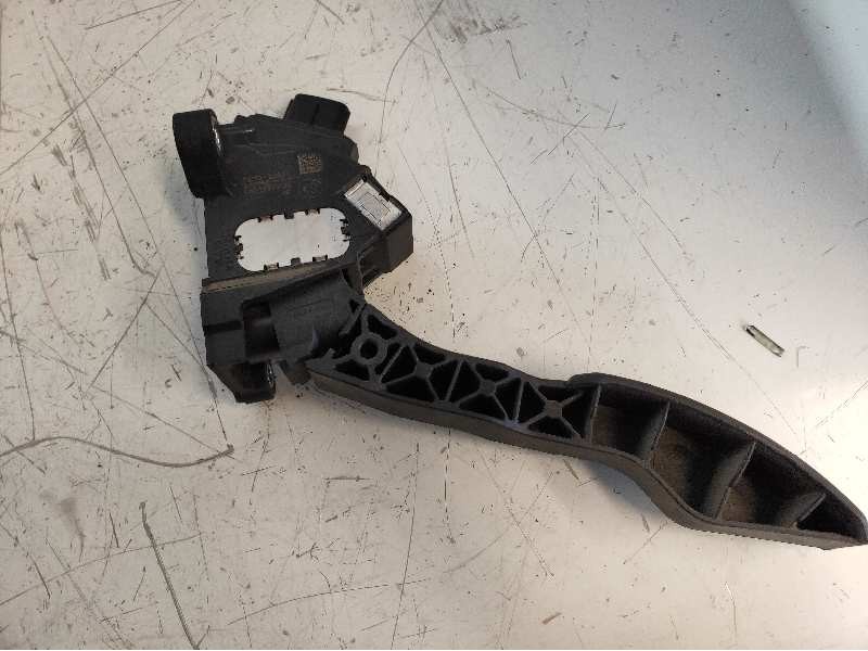 Recambio de potenciometro pedal para toyota auris luna referencia OEM IAM 7811002020  