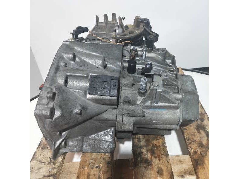 Recambio de caja cambios para citroen c5 berlina 2.0 hdi sx referencia OEM IAM 20LM23 0273519 