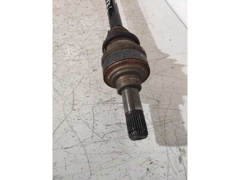 Recambio de transmision trasera izquierda para bmw serie 5 lim. (f10) 520d referencia OEM IAM 75810274AI03 3524351 33207581021