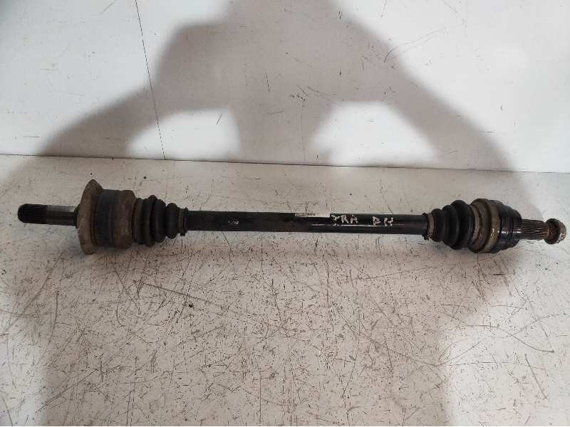 Recambio de transmision trasera derecha para bmw serie 5 lim. (f10) 520d referencia OEM IAM 7581027AI03 3524351 33207581022