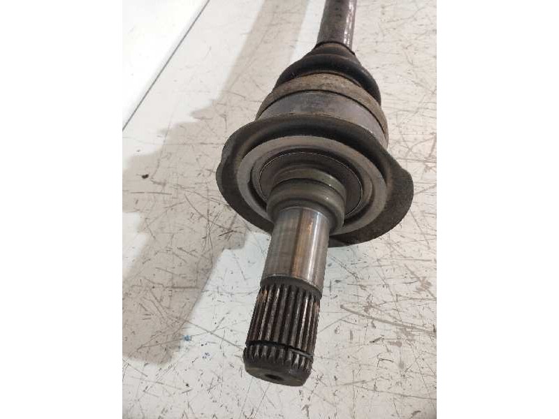 Recambio de transmision trasera derecha para bmw serie 5 lim. (f10) 520d referencia OEM IAM 7581027AI03 3524351 33207581022