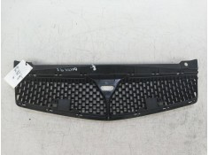 Recambio de rejilla delantera para lancia delta referencia OEM IAM    2