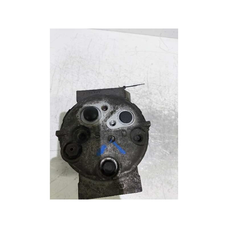 Recambio de compresor aire acondicionado para volvo v70 familiar 2.4 turbo cat referencia OEM IAM 5060113831 8708581 9171703 DKS