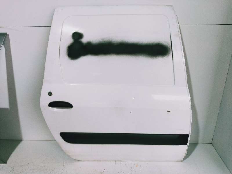 Recambio de puerta trasera derecha para dacia logan express ambiance referencia OEM IAM  6P LAT CIEGA