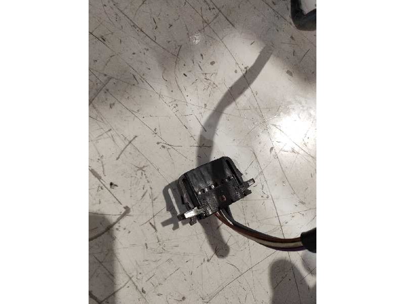 Recambio de retrovisor derecho para volkswagen passat berlina (3b2) comfortline referencia OEM IAM   ELECTRICO