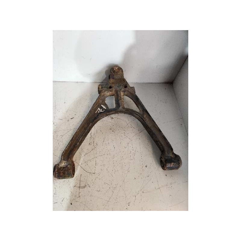 Recambio de brazo suspension inferior delantero izquierdo para mercedes mb serie:100 d caja abierta (w631) 2.4 diesel referencia