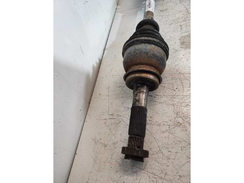 Recambio de transmision delantera derecha para mercedes mb serie:100 d caja abierta (w631) 2.4 diesel referencia OEM IAM   