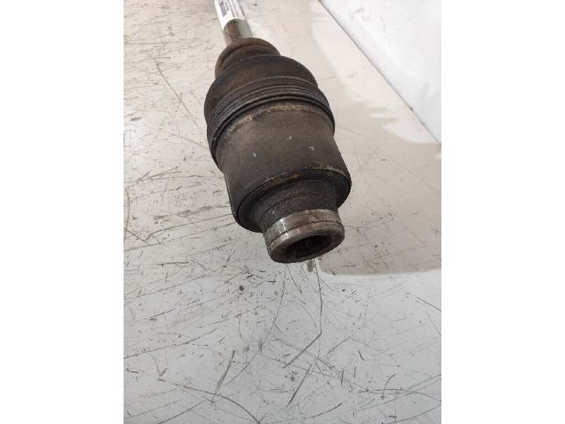 Recambio de transmision delantera izquierda para mercedes mb serie:100 d caja abierta (w631) 2.4 diesel referencia OEM IAM   