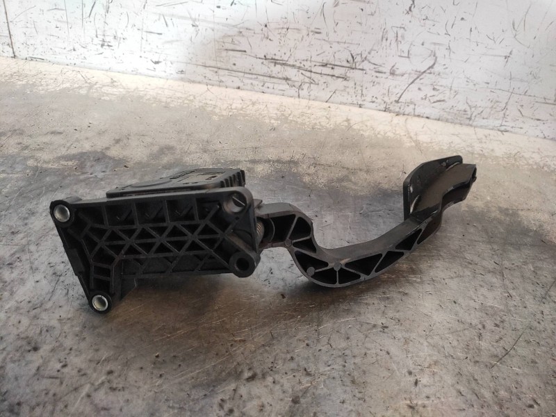 Recambio de potenciometro pedal para fiat punto (evo) (199) dynamic referencia OEM IAM 55702020  