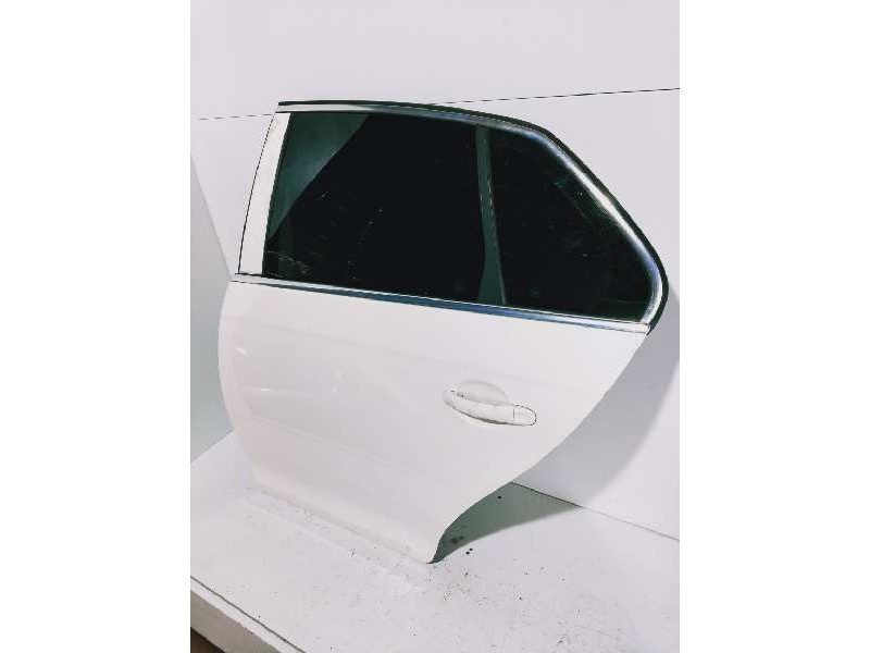 Recambio de puerta trasera izquierda para volkswagen jetta (1k2) 1.9 tdi referencia OEM IAM   