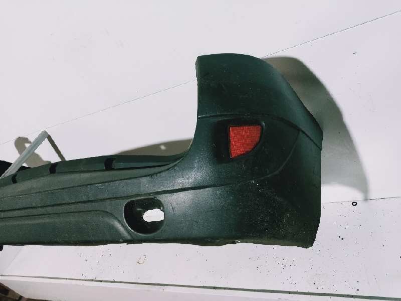 Recambio de paragolpes trasero para dacia logan express ambiance referencia OEM IAM   