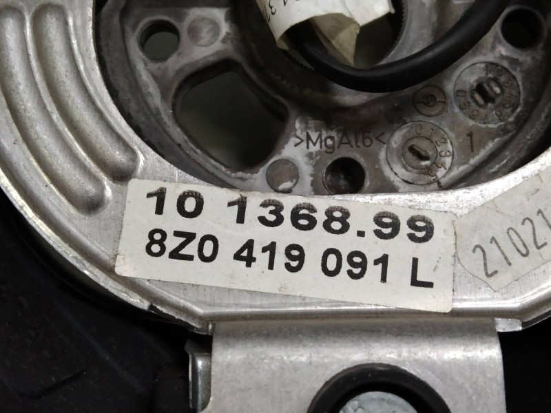 Recambio de volante para audi a8 (d2) 3.7 v8 40v referencia OEM IAM 8Z0419091L 10136899 