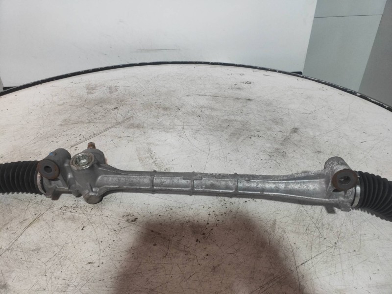 Recambio de cremallera direccion para lexus ct 200h referencia OEM IAM   