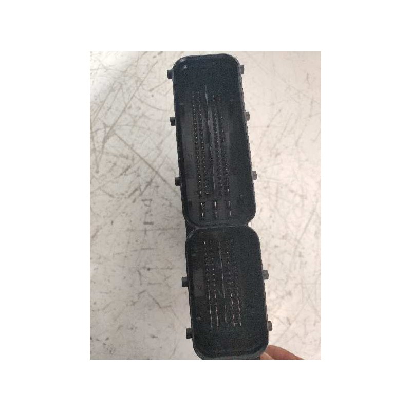 Recambio de centralita motor uce para seat exeo st (3r5)(2009>) sport referencia OEM IAM 0281017138 03L906019DF 