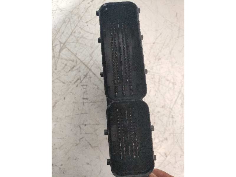 Recambio de centralita motor uce para seat exeo st (3r5)(2009>) sport referencia OEM IAM 0281017138 03L906019DF 