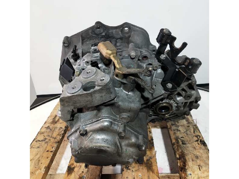 Recambio de caja cambios para opel vectra c berlina club referencia OEM IAM 13101871 GU13101871 S15931 B96064