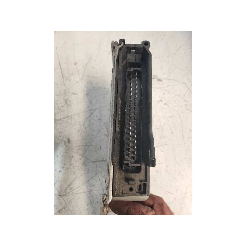 Recambio de centralita motor uce para bmw serie 5 berlina (e34) 524td referencia OEM IAM 0281001077 2244126 2242211