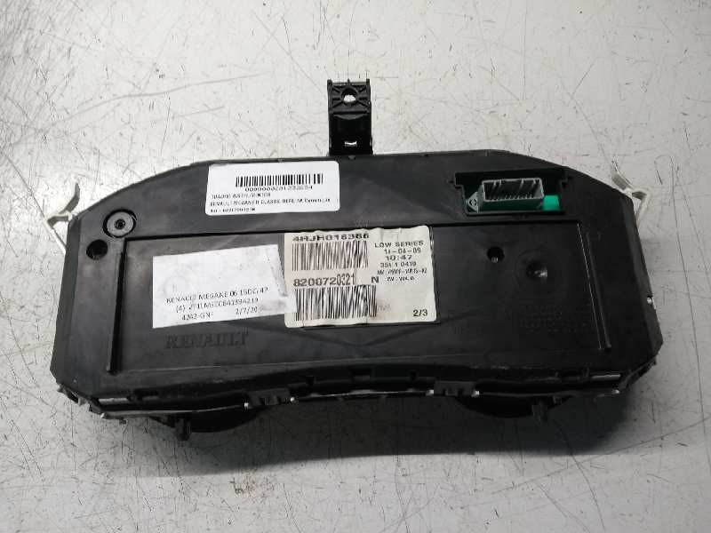 Recambio de cuadro instrumentos para renault megane ii classic berlina dynamique referencia OEM IAM 8200720321N  