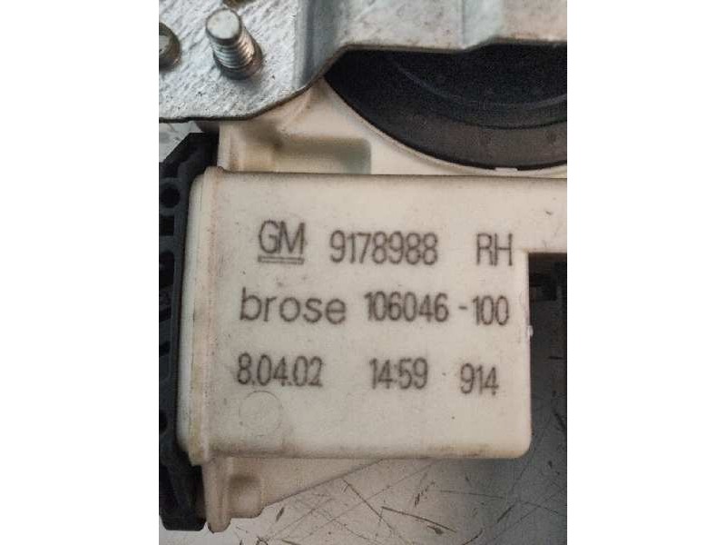 Recambio de elevalunas delantero derecho para opel vectra c berlina club referencia OEM IAM 106046 9178988 0130822012