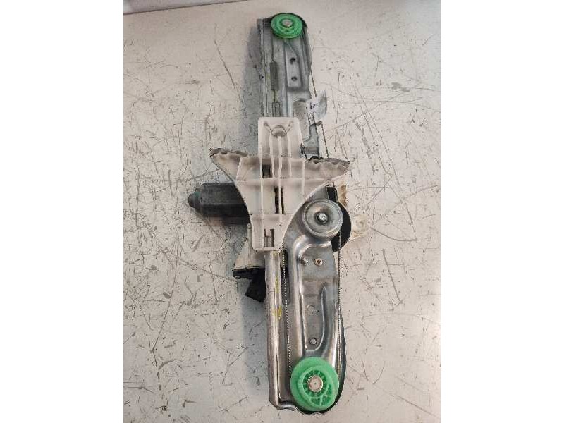 Recambio de elevalunas trasero derecho para opel vectra c berlina club referencia OEM IAM   