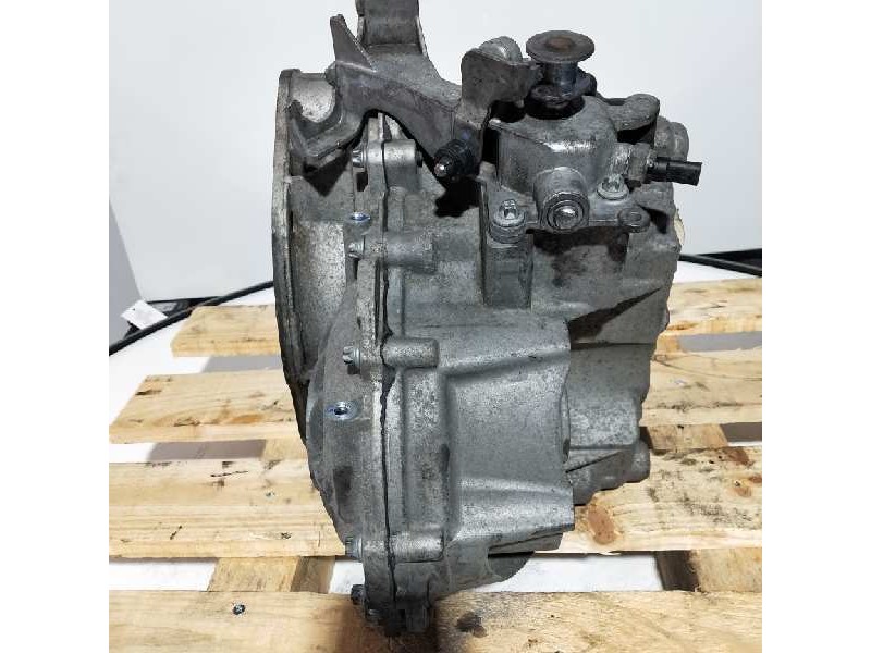 Recambio de caja cambios para mercedes clase b (w245) 180 cdi (245.207) referencia OEM IAM 1693600700 711640 00134974