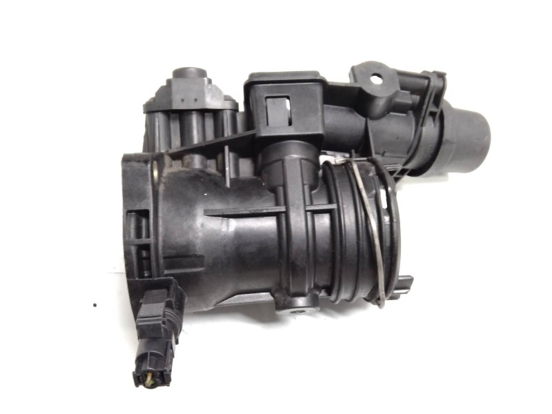Recambio de valvula egr para mercedes clase b (w245) 180 cdi (245.207) referencia OEM IAM 6400901170 6401401360 