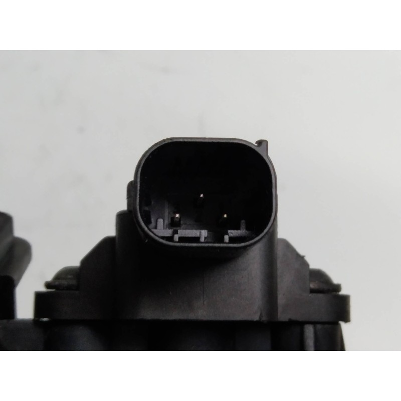 Recambio de valvula egr para mercedes clase b (w245) 180 cdi (245.207) referencia OEM IAM 6400901170 6401401360 