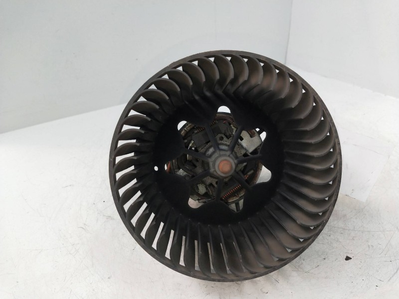 Recambio de motor calefaccion para mercedes clase b (w245) 180 cdi (245.207) referencia OEM IAM 1698200642  