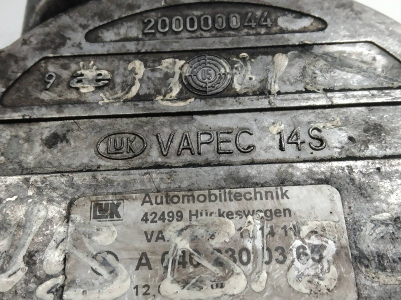 Recambio de depresor freno / bomba vacio para mercedes clase b (w245) 180 cdi (245.207) referencia OEM IAM A6402300365 640230046
