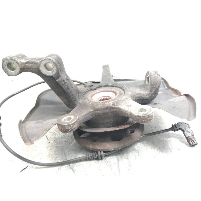 Recambio de mangueta delantera izquierda para mercedes clase b (w245) 180 cdi (245.207) referencia OEM IAM 1693300720  