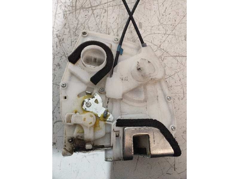 Recambio de motor cierre centralizado trasero derecho para opel agila b enjoy referencia OEM IAM 8230151K20V2  