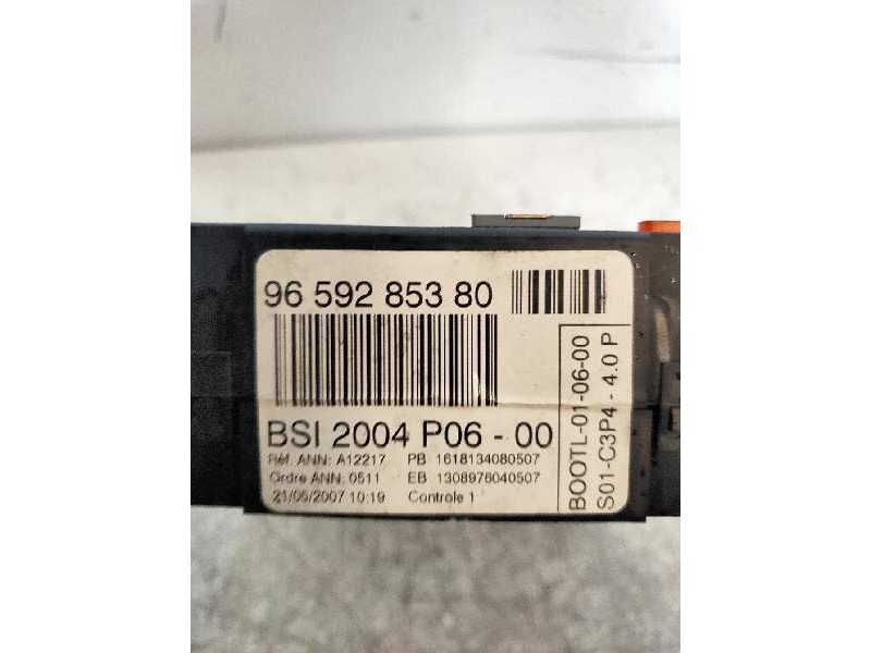 Recambio de caja reles / fusibles para peugeot 207 xs referencia OEM IAM 9659285380 2004P0600 6500J7