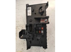 Recambio de caja reles / fusibles para mercedes clase c (w205) lim. c 220 cdi bluetec (205.004) referencia OEM IAM 529881F08 A20 2